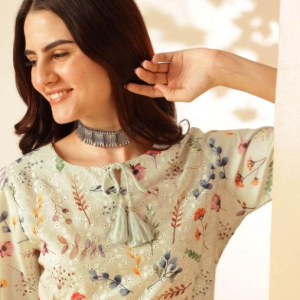 Wonderful Off White Floral Printed Thread Work Pure Cotton Straight Kurta